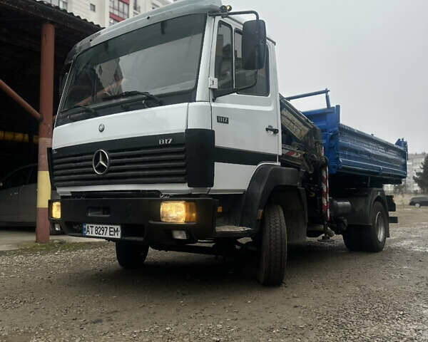 Мерседес LN-Series, объемом двигателя 0 л и пробегом 350 тыс. км за 23333 $, фото 1 на Automoto.ua