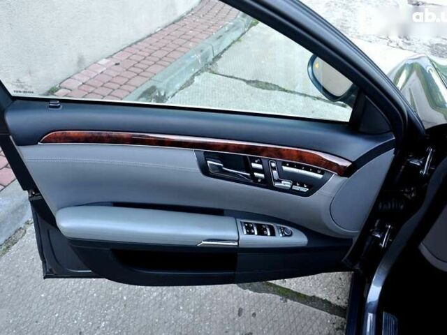 Мерседес Maybach S-Class, объемом двигателя 4.7 л и пробегом 195 тыс. км за 14500 $, фото 1 на Automoto.ua
