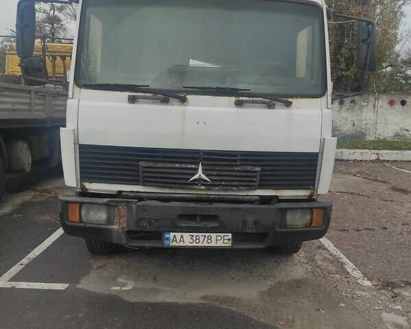 Белый Мерседес NG-Series, объемом двигателя 5.96 л и пробегом 2 тыс. км за 8000 $, фото 1 на Automoto.ua