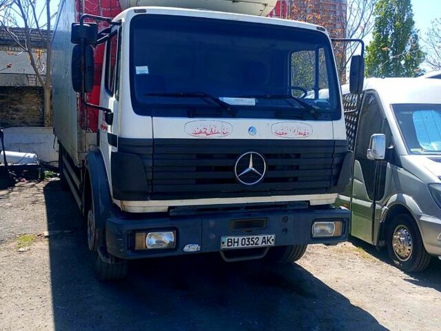 Білий Мерседес SK, об'ємом двигуна 4.8 л та пробігом 0 тис. км за 8790 $, фото 1 на Automoto.ua