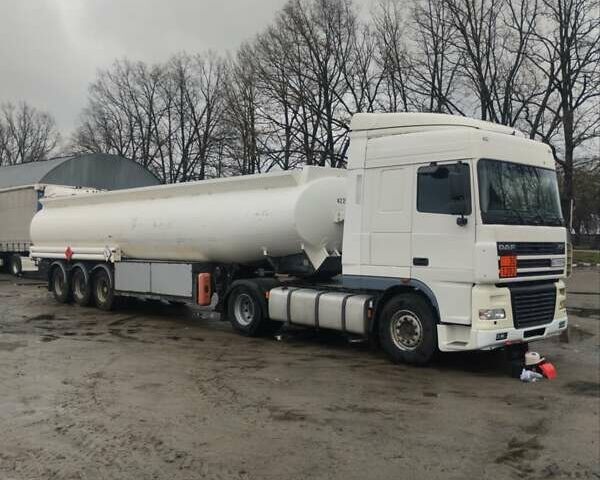 Белый Мерцерон М 343RDP0, объемом двигателя 0 л и пробегом 500 тыс. км за 35000 $, фото 1 на Automoto.ua