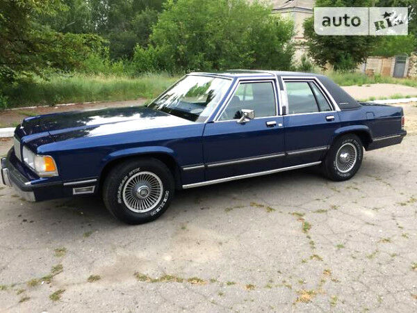 Синій Меркурі Grand Marquis, об'ємом двигуна 5 л та пробігом 55 тис. км за 9500 $, фото 1 на Automoto.ua