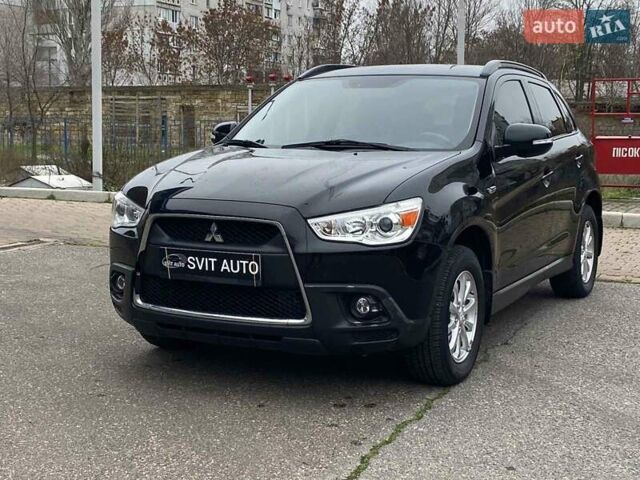 Черный Мицубиси АСХ, объемом двигателя 1.8 л и пробегом 175 тыс. км за 10900 $, фото 1 на Automoto.ua