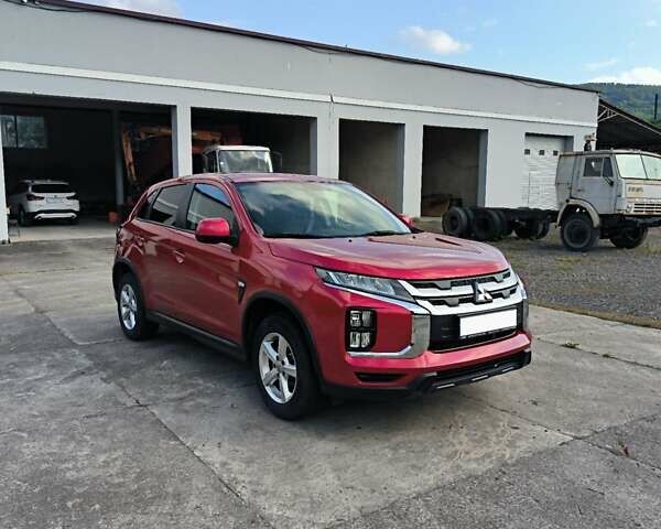 Красный Мицубиси АСХ, объемом двигателя 1.59 л и пробегом 50 тыс. км за 17200 $, фото 1 на Automoto.ua