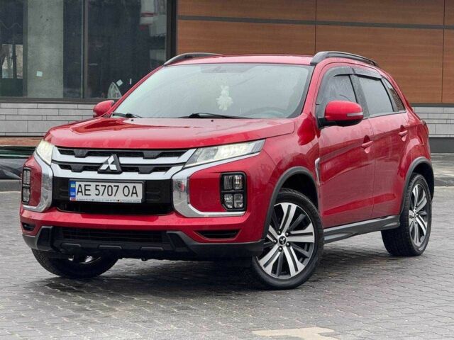 Красный Мицубиси АСХ, объемом двигателя 2 л и пробегом 50 тыс. км за 16500 $, фото 1 на Automoto.ua