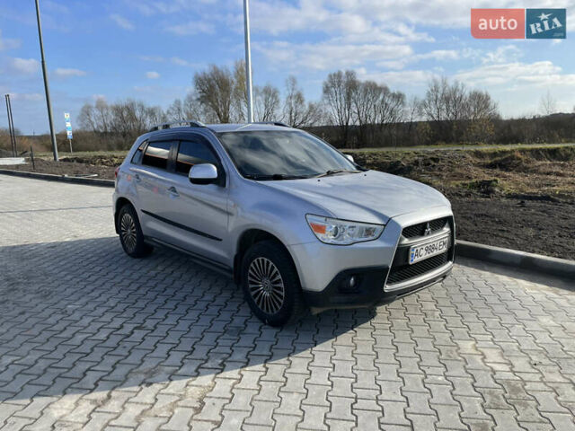 Серый Мицубиси АСХ, объемом двигателя 1.59 л и пробегом 169 тыс. км за 9500 $, фото 1 на Automoto.ua