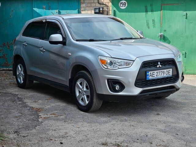 Серый Мицубиси АСХ, объемом двигателя 1.59 л и пробегом 191 тыс. км за 9800 $, фото 1 на Automoto.ua