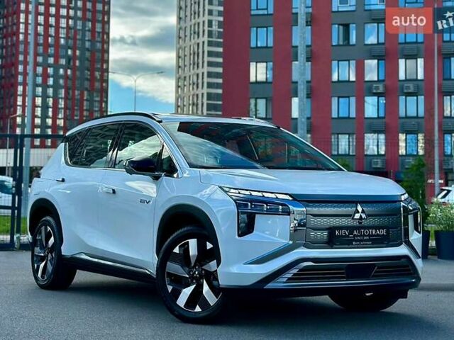 Міцубісі Аіртрек, об'ємом двигуна 0 л та пробігом 1 тис. км за 28500 $, фото 1 на Automoto.ua