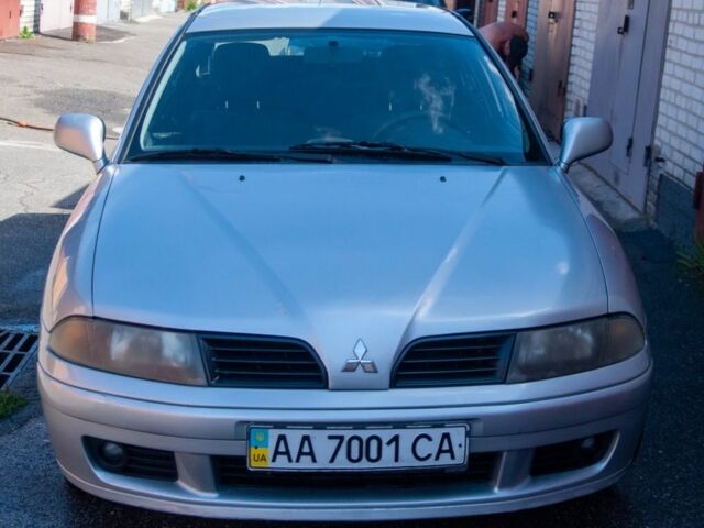 Міцубісі Харизма 2003 у Києві на Automoto.ua Сірий Міцубісі Харизма, об'ємом двигуна 1.6 л та пробігом 195 тис. км за 2200 $, фото 1 на Automoto.ua