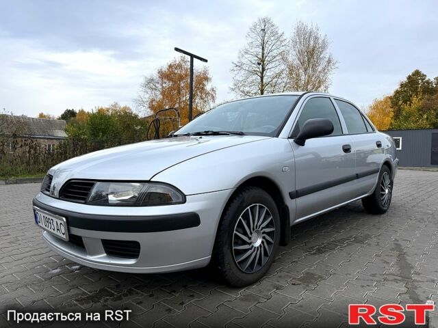 Міцубісі Харизма 2003 у Яготине на Automoto.ua Сірий Міцубісі Харизма, об'ємом двигуна 1.6 л та пробігом 184 тис. км за 3900 $, фото 1 на Automoto.ua