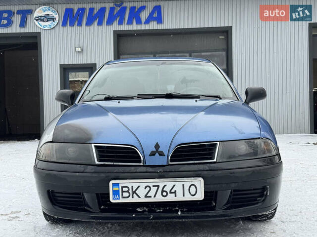 Синій Міцубісі Харизма, об'ємом двигуна 1.6 л та пробігом 300 тис. км за 1999 $, фото 1 на Automoto.ua