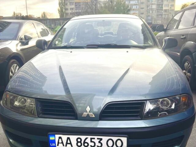 Зеленый Мицубиси Харизма, объемом двигателя 1.6 л и пробегом 211 тыс. км за 3200 $, фото 1 на Automoto.ua