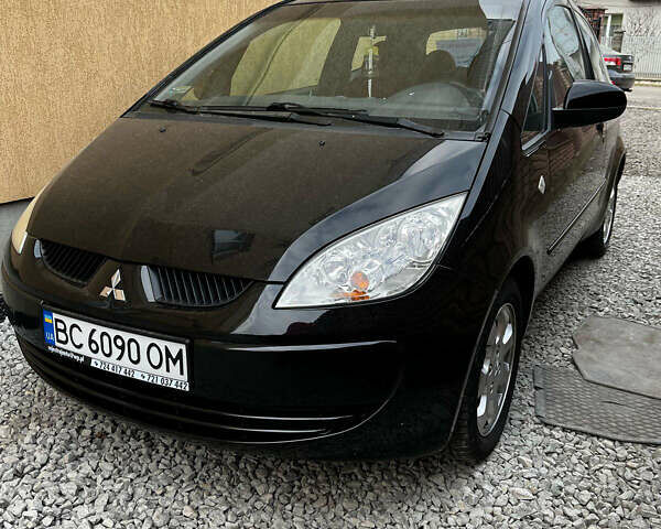 Міцубісі Кольт 2005 у Самборе на Automoto.ua Чорний Міцубісі Кольт, об'ємом двигуна 1.3 л та пробігом 188 тис. км за 3800 $, фото 1 на Automoto.ua
