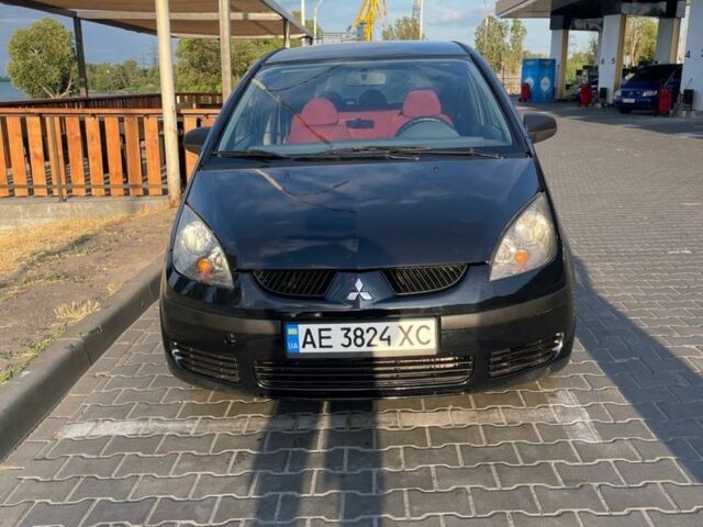 Черный Мицубиси Кольт, объемом двигателя 1.3 л и пробегом 2 тыс. км за 4300 $, фото 1 на Automoto.ua
