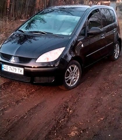 Чорний Міцубісі Кольт, об'ємом двигуна 1.3 л та пробігом 220 тис. км за 3800 $, фото 1 на Automoto.ua