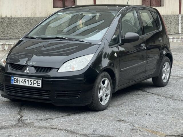 Черный Мицубиси Кольт, объемом двигателя 1.3 л и пробегом 190 тыс. км за 3800 $, фото 1 на Automoto.ua