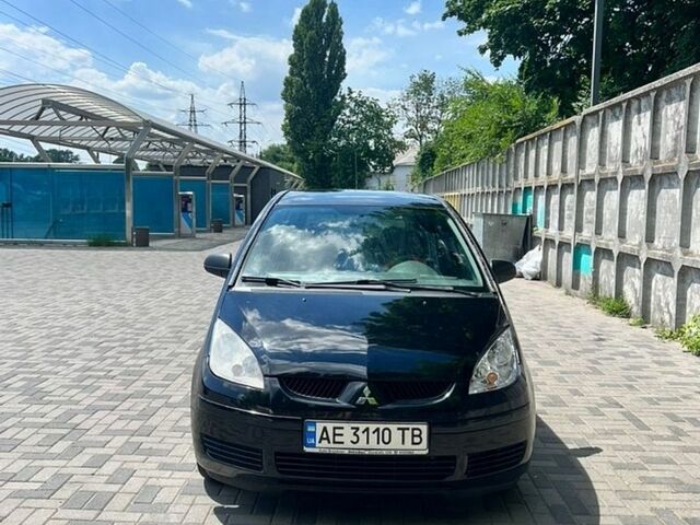 Чорний Міцубісі Кольт, об'ємом двигуна 1.33 л та пробігом 241 тис. км за 3500 $, фото 1 на Automoto.ua