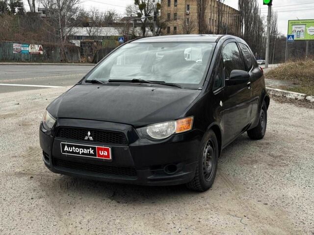 Чорний Міцубісі Кольт, об'ємом двигуна 1.3 л та пробігом 142 тис. км за 3990 $, фото 1 на Automoto.ua