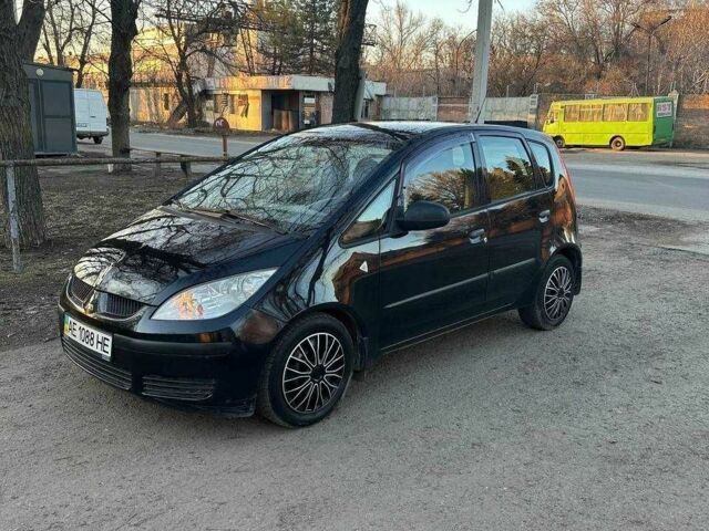 Чорний Міцубісі Кольт, об'ємом двигуна 1.3 л та пробігом 140 тис. км за 3900 $, фото 1 на Automoto.ua