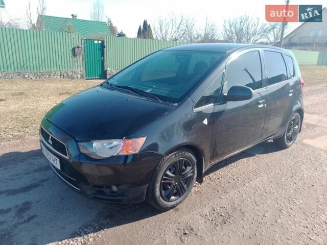 Черный Мицубиси Кольт, объемом двигателя 1.5 л и пробегом 183 тыс. км за 6100 $, фото 1 на Automoto.ua
