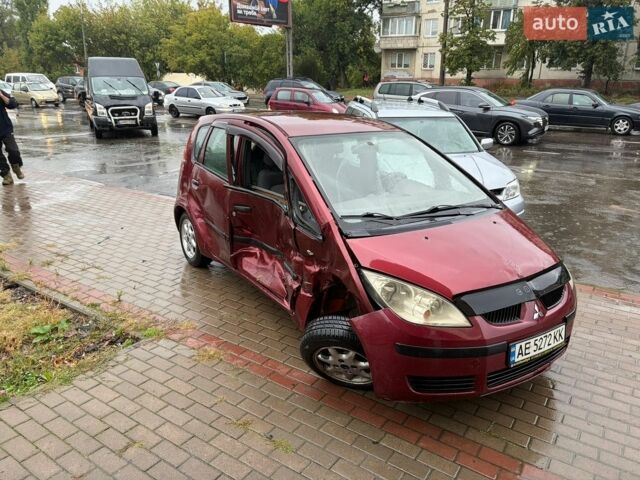 Червоний Міцубісі Кольт, об'ємом двигуна 1.3 л та пробігом 270 тис. км за 1500 $, фото 1 на Automoto.ua