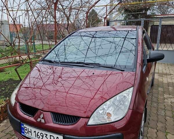 Червоний Міцубісі Кольт, об'ємом двигуна 1.33 л та пробігом 234 тис. км за 3800 $, фото 1 на Automoto.ua