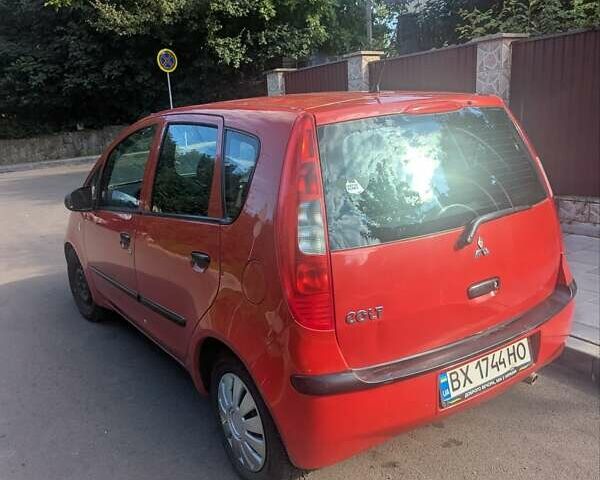 Червоний Міцубісі Кольт, об'ємом двигуна 1.3 л та пробігом 181 тис. км за 3800 $, фото 1 на Automoto.ua
