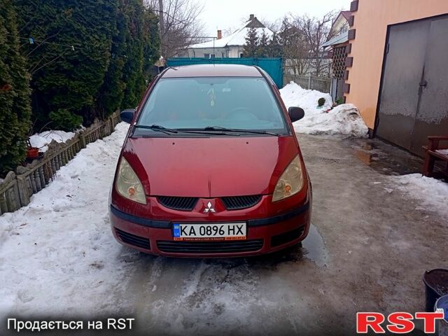 Червоний Міцубісі Кольт, об'ємом двигуна 1.3 л та пробігом 0 тис. км за 3000 $, фото 1 на Automoto.ua