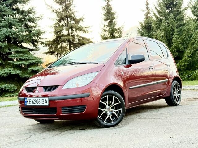 Червоний Міцубісі Кольт, об'ємом двигуна 1.3 л та пробігом 127 тис. км за 4999 $, фото 1 на Automoto.ua