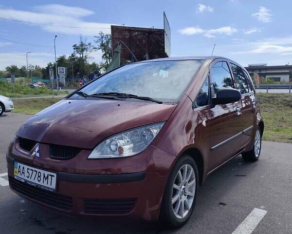 Червоний Міцубісі Кольт, об'ємом двигуна 1.33 л та пробігом 204 тис. км за 4800 $, фото 1 на Automoto.ua