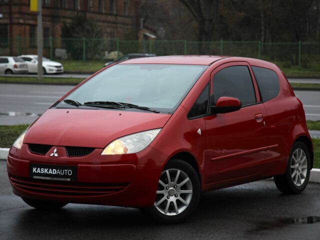 Червоний Міцубісі Кольт, об'ємом двигуна 1.3 л та пробігом 20 тис. км за 7400 $, фото 1 на Automoto.ua
