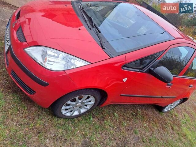 Червоний Міцубісі Кольт, об'ємом двигуна 1.3 л та пробігом 188 тис. км за 3800 $, фото 1 на Automoto.ua