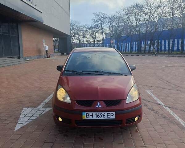 Червоний Міцубісі Кольт, об'ємом двигуна 1.33 л та пробігом 311 тис. км за 4800 $, фото 1 на Automoto.ua