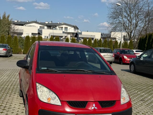 Красный Мицубиси Кольт, объемом двигателя 1.1 л и пробегом 150 тыс. км за 2970 $, фото 1 на Automoto.ua