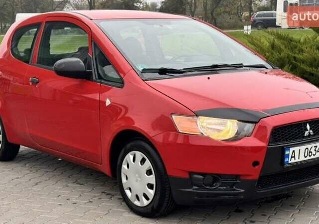 Червоний Міцубісі Кольт, об'ємом двигуна 1.2 л та пробігом 120 тис. км за 3850 $, фото 1 на Automoto.ua