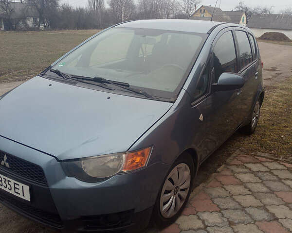 Мицубиси Кольт, объемом двигателя 1.3 л и пробегом 182 тыс. км за 4200 $, фото 1 на Automoto.ua