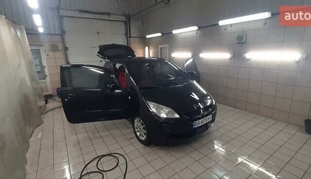 Мицубиси Кольт, объемом двигателя 1.3 л и пробегом 300 тыс. км за 3000 $, фото 1 на Automoto.ua