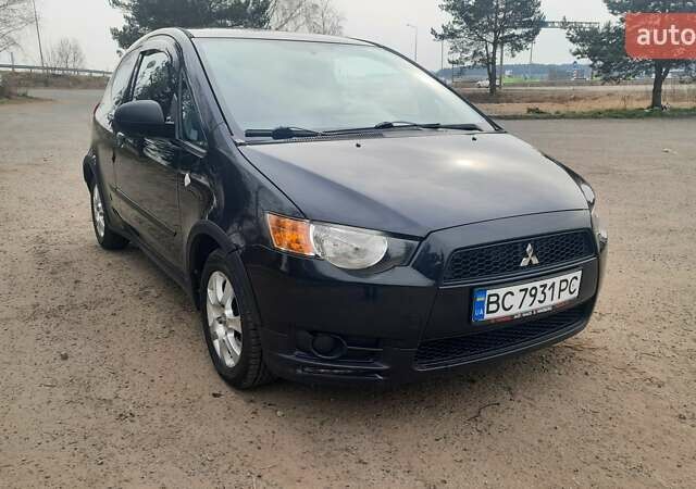 Мицубиси Кольт, объемом двигателя 1.33 л и пробегом 158 тыс. км за 5600 $, фото 1 на Automoto.ua