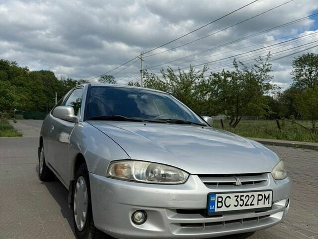 Серый Мицубиси Кольт, объемом двигателя 1.6 л и пробегом 235 тыс. км за 3200 $, фото 1 на Automoto.ua