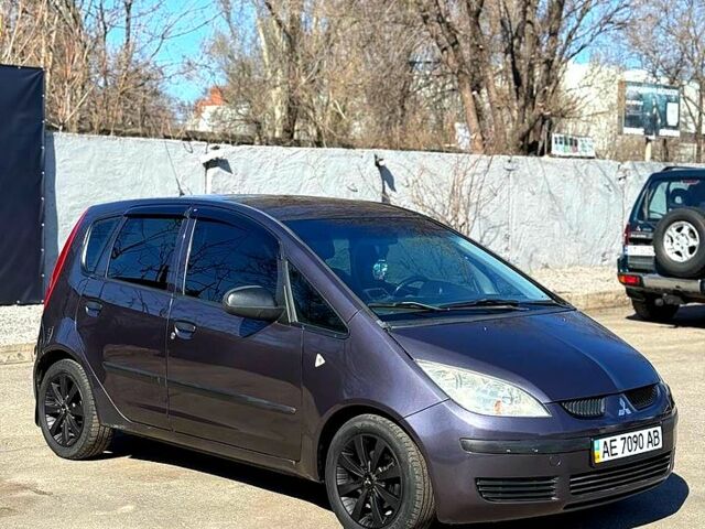 Серый Мицубиси Кольт, объемом двигателя 1.3 л и пробегом 170 тыс. км за 3700 $, фото 1 на Automoto.ua