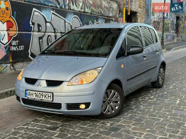 Міцубісі Кольт 2005 у Белгород-Днестровском на Automoto.ua Сірий Міцубісі Кольт, об'ємом двигуна 1.3 л та пробігом 219 тис. км за 4200 $, фото 1 на Automoto.ua