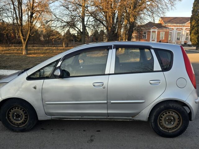 Серый Мицубиси Кольт, объемом двигателя 1.3 л и пробегом 590 тыс. км за 3900 $, фото 1 на Automoto.ua