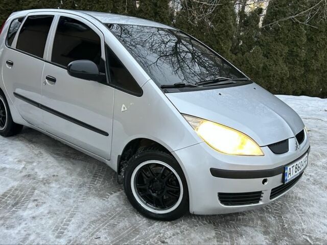 Сірий Міцубісі Кольт, об'ємом двигуна 1.3 л та пробігом 202 тис. км за 3900 $, фото 1 на Automoto.ua