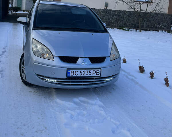 Сірий Міцубісі Кольт, об'ємом двигуна 1.33 л та пробігом 251 тис. км за 3850 $, фото 1 на Automoto.ua