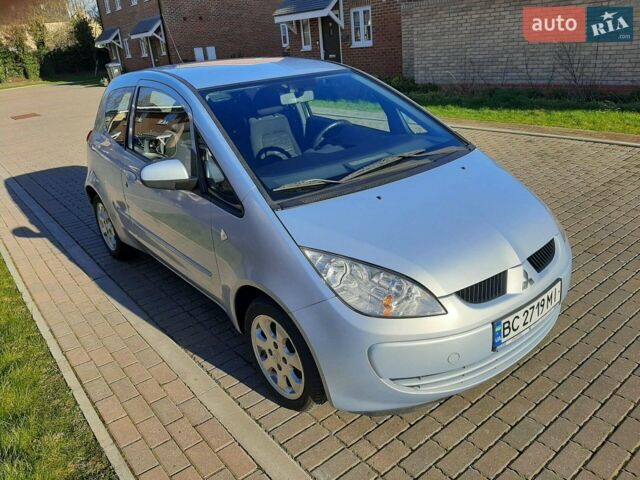 Серый Мицубиси Кольт, объемом двигателя 1.33 л и пробегом 118 тыс. км за 4600 $, фото 1 на Automoto.ua