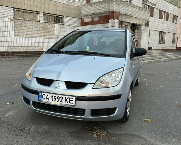 Серый Мицубиси Кольт, объемом двигателя 1.3 л и пробегом 113 тыс. км за 5700 $, фото 1 на Automoto.ua