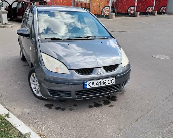 Сірий Міцубісі Кольт, об'ємом двигуна 1.33 л та пробігом 230 тис. км за 3200 $, фото 1 на Automoto.ua