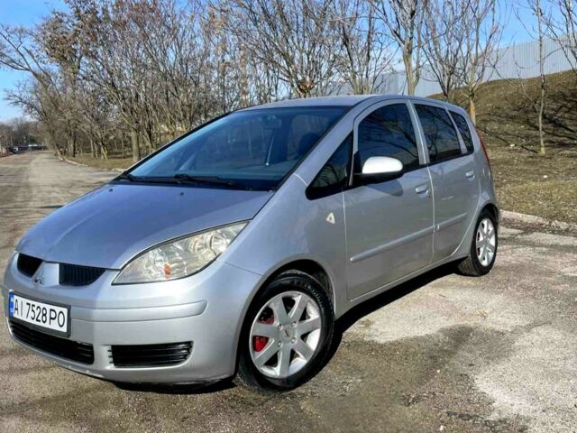 Сірий Міцубісі Кольт, об'ємом двигуна 1.3 л та пробігом 153 тис. км за 4700 $, фото 1 на Automoto.ua