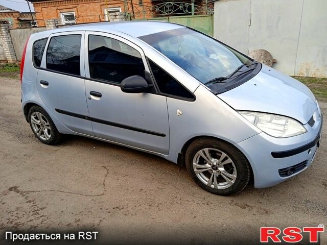 Сірий Міцубісі Кольт, об'ємом двигуна 1.3 л та пробігом 215 тис. км за 4500 $, фото 1 на Automoto.ua