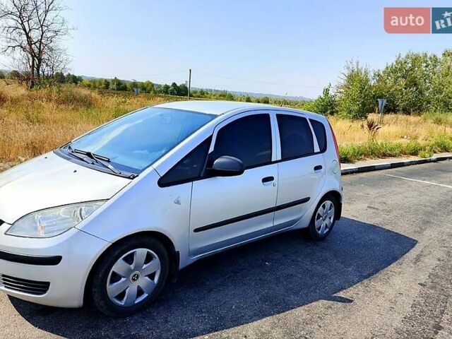 Сірий Міцубісі Кольт, об'ємом двигуна 1.3 л та пробігом 220 тис. км за 4500 $, фото 1 на Automoto.ua